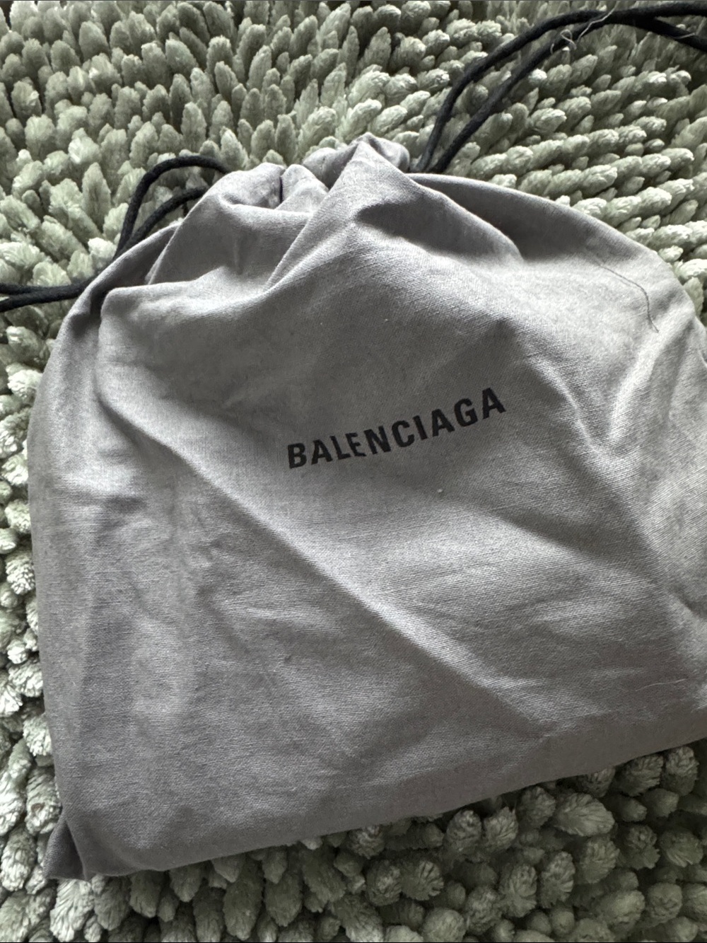 Balenciaga Black Pebbled Leather Crossbody Wallet Bag - Picture 7 of 7